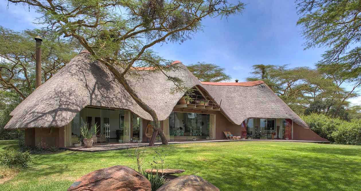Luxury Lodge Kenya Lodges In Laikipia Solio Lodge The Safari